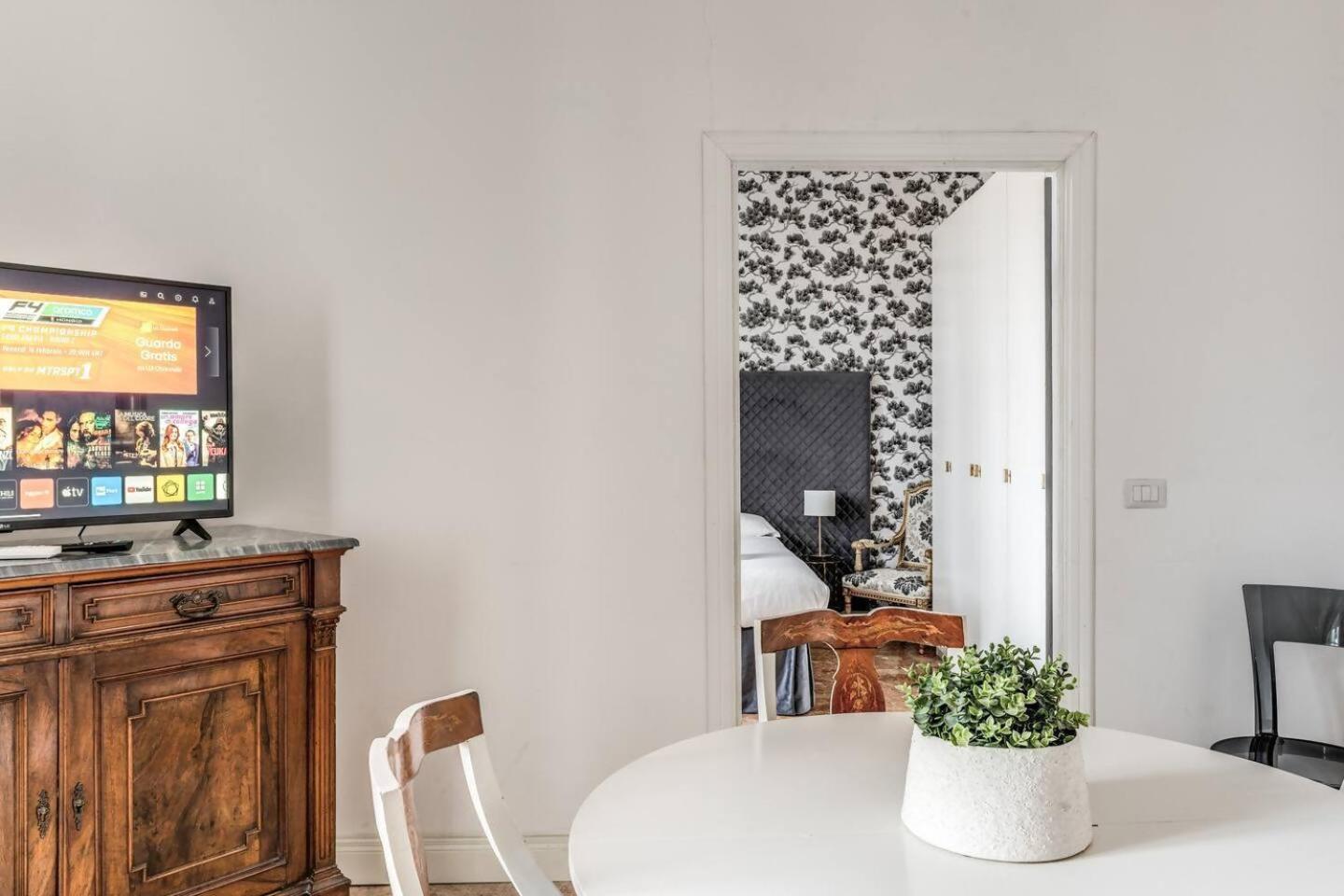 Lovely Renovated Flat By Vatican ローマ エクステリア 写真